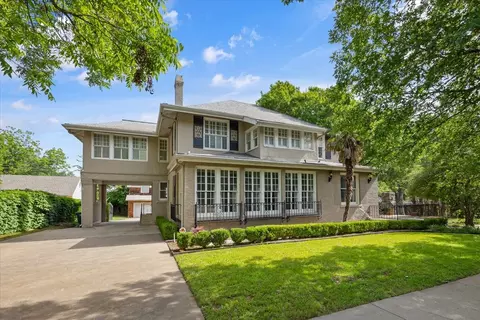 4720 Collinwood Ave, Fort Worth, TX 76107