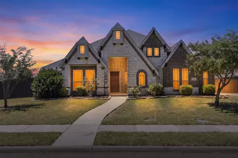 905 Mill Pond Dr, Midlothian, TX 76065