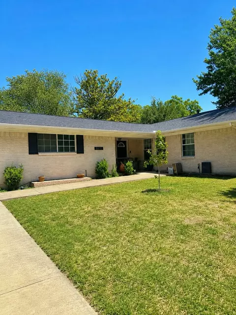 8605 Hanford Dr, Dallas, TX 75243