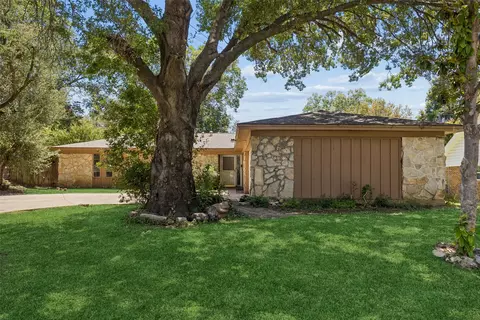 6153 Walla Ave, Fort Worth, TX 76133