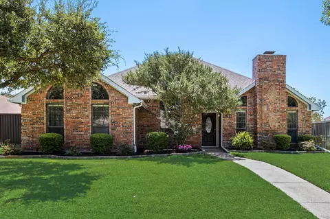 1908 Lavaca Trl, Carrollton, TX 75010