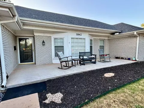 1842 Elmwood Dr, Abilene, TX 79605