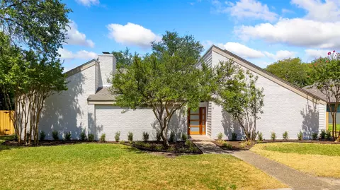 17133 Earthwind Dr, Dallas, TX 75248
