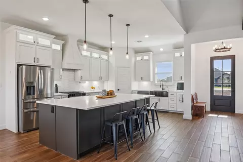 Kitchen - 8608 Kassandra Dr, Sanger, TX 76266 photo 1 of 5