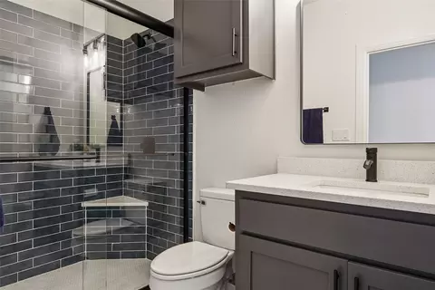 Bath - 8608 Kassandra Dr, Sanger, TX 76266 photo 6 of 6