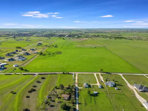 7685 County Road 916, Godley, TX 76044