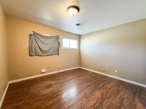 Bedroom - 203 N Avenue M, Haskell, TX 79521 photo 3 of 6
