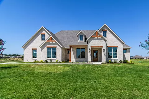 5916 E Sky Hawk Trl, Royse City, TX 75189