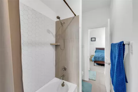 Bath - 2218 Christopher Ln, Euless, TX 76040 photo 3 of 3
