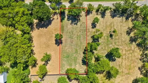 405 3rd St, Commerce, TX 75428 photo 4