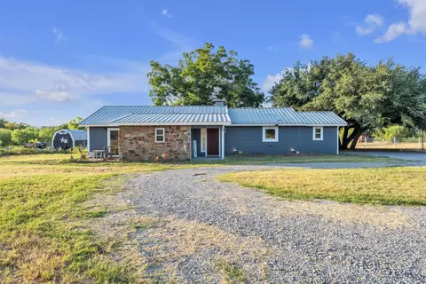 4080 Pleasant Valley Rd, Mineral Wells, TX 76067