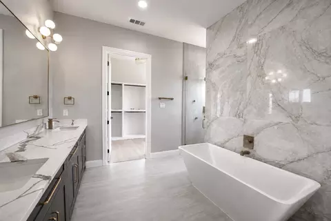 Bath - 1012 Devonshire Dr N, Forney, TX 75126 photo 1 of 7