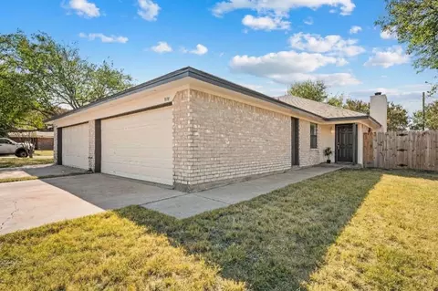 7712 Brandi Pl #7712, North Richland Hills, TX 76182