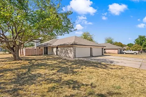 7714 Brandi Pl #7714, North Richland Hills, TX 76182