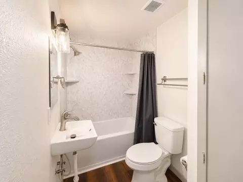 Bath - 414 E Main St, Omaha, TX 75571 photo 3 of 3