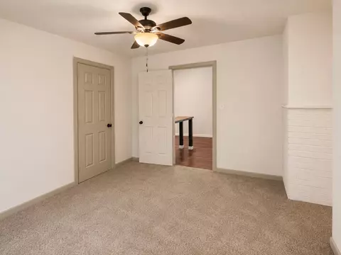 Bedroom - 414 E Main St, Omaha, TX 75571 photo 6 of 9