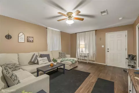 10461 Jersey Gold Rd, Keithville, LA 71047
