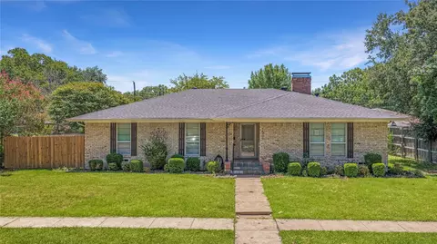 1526 Charleston Dr, Garland, TX 75041