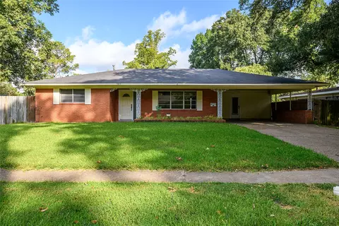 5810 Lovers Ln, Shreveport, LA 71105