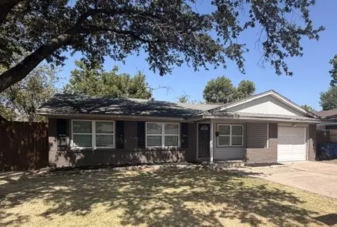 13403 Winterhaven Dr, Farmers Branch, TX 75234