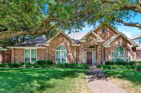3217 Royal Melbourne Dr, Plano, TX 75093