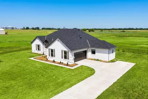 544 Gant Rd, Sherman, TX 75090