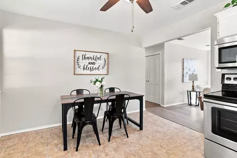 Dining - 217 E Hull St, Denison, TX 75021 photo 1 of 1