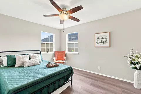 Bedroom - 217 E Hull St, Denison, TX 75021 photo 3 of 3