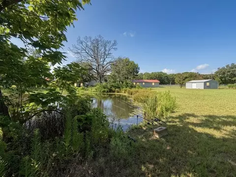 10976 Highway 80, Fruitvale, TX 75127