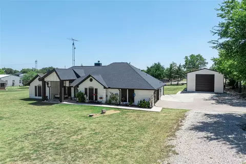 840 Fm 3133, Van Alstyne, TX 75495