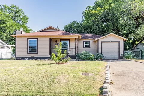 1002 W Sanford St, Arlington, TX 76012
