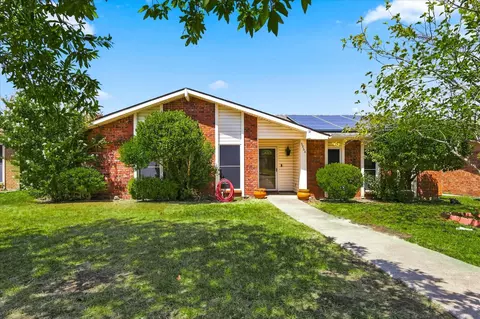 5264 Sherman Dr, The Colony, TX 75056
