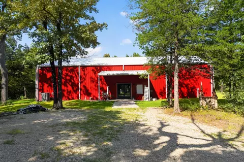 735 County Road 3211, Wills Point, TX 75169