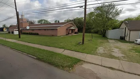 2733 Hudspeth Ave, Dallas, TX 75216