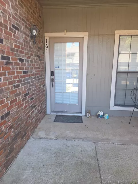 400 Pebble Way #161, Arlington, TX 76006