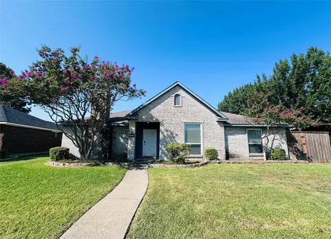 7510 Beverly Dr, Rowlett, TX 75089