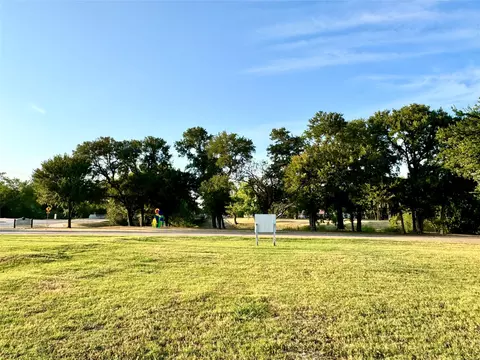 3726 Bayside St, Dallas, TX 75212