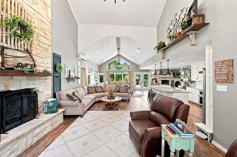 Living - 7001 Michael Ln, Eustace, TX 75124 photo 1 of 3