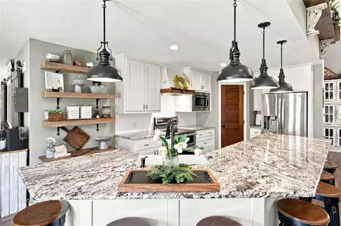 Kitchen - 7001 Michael Ln, Eustace, TX 75124 photo 1 of 4