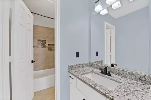 Bath - 3314 Springleaf Dr, Mesquite, TX 75181 photo 6 of 6