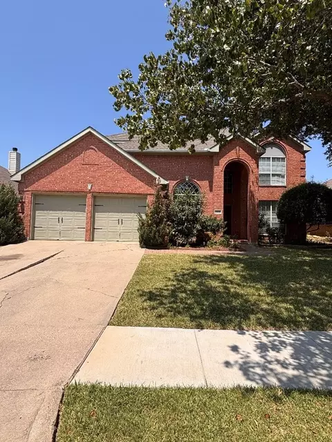 5405 Mt Mckinley Rd, Fort Worth, TX 76137