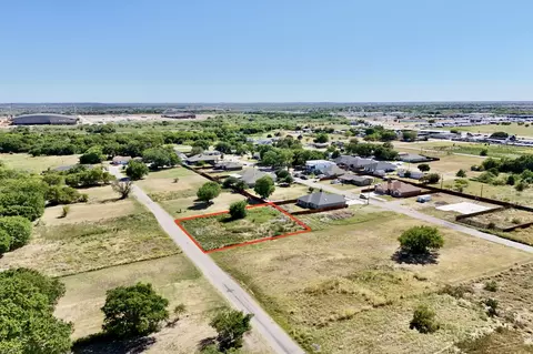 9332 Sunrise Dr, Fort Worth, TX 76134
