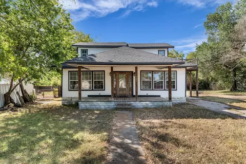 101 S Archer St, Groesbeck, TX 76642