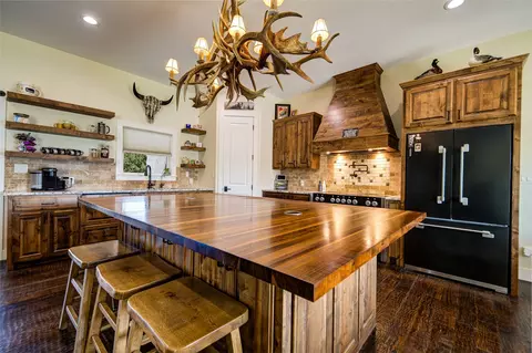 344 County Road 1660, Chico, TX 76431