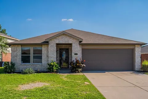 5432 Camarillo Dr, Fort Worth, TX 76244