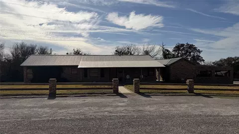 5 W Hwy 84, Goldthwaite, TX 76844