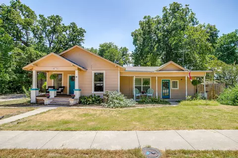 515 W Bridge St, Weatherford, TX 76086