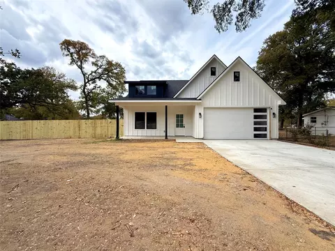 941 Robinhood Blvd, Mesquite, TX 75149