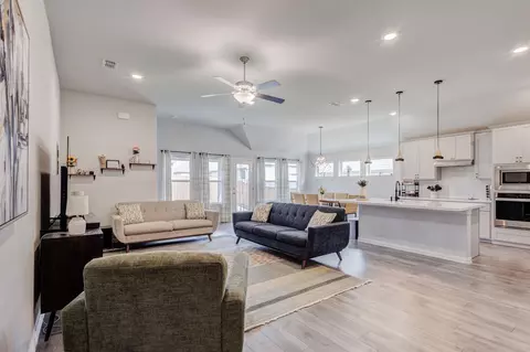 101 St Meena Ct, Fort Worth, TX 76120