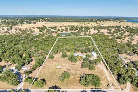 365 Dusty Trl, Mineral Wells, TX 76067